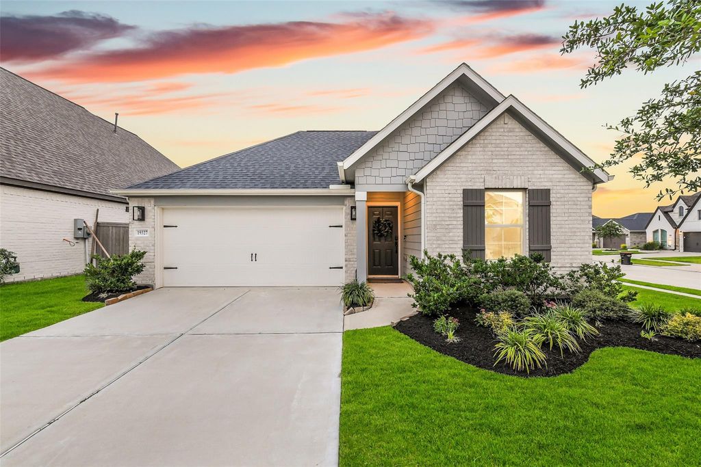 19327 Palfrey Prairie Trail, Tomball, TX 77377