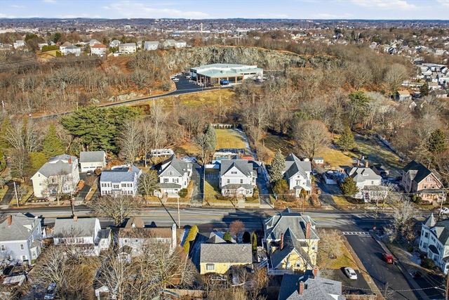 158 Lowell St 4, Peabody, MA 01960