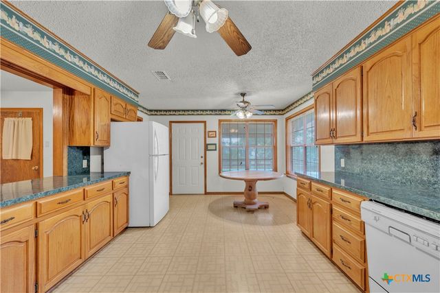 7634 Fox Trail, Belton, TX 76513