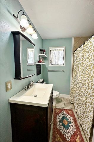 805 E Anderson St, Beeville, TX 78102