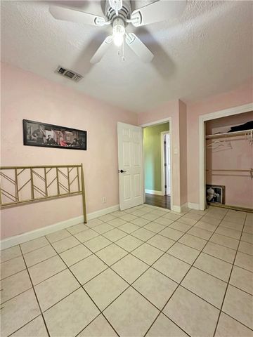 805 E Anderson St, Beeville, TX 78102