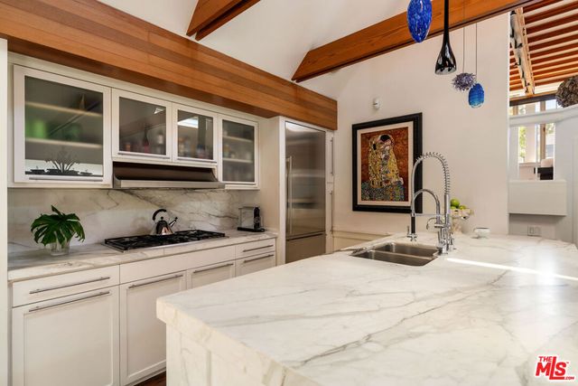 133 Ocean Park Boulevard, Santa Monica, CA 90405