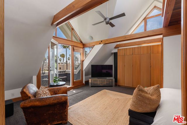133 Ocean Park Boulevard, Santa Monica, CA 90405