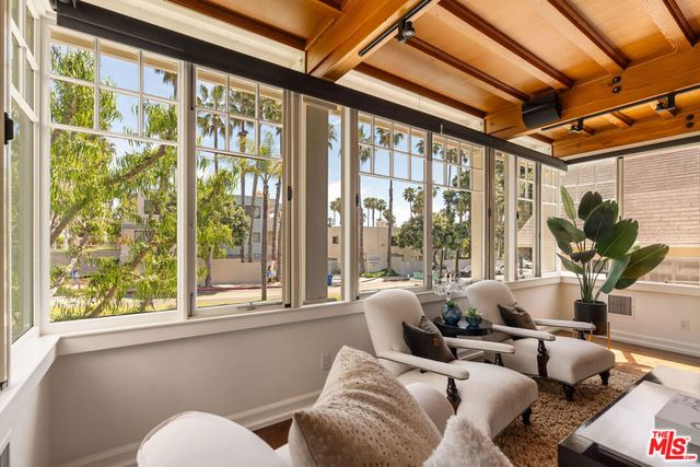 133 Ocean Park Boulevard, Santa Monica, CA 90405