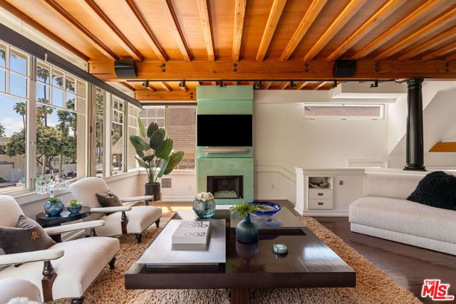 133 Ocean Park Boulevard, Santa Monica, CA 90405