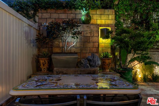 133 Ocean Park Boulevard, Santa Monica, CA 90405