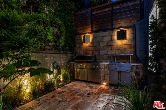 133 Ocean Park Boulevard, Santa Monica, CA 90405
