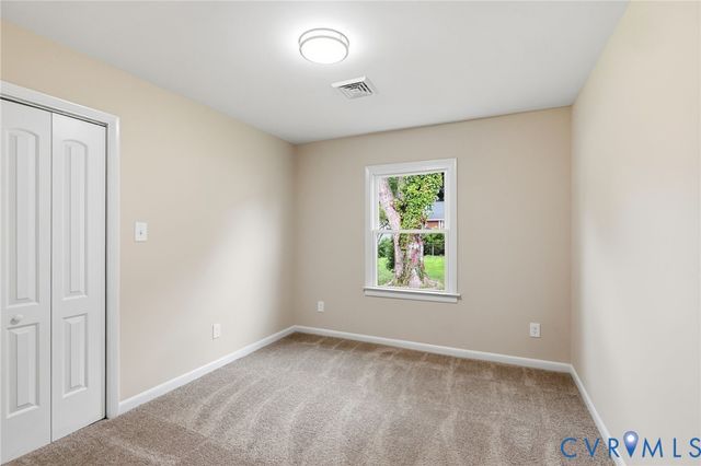 7712 Antionette Dr, Richmond, VA 23227