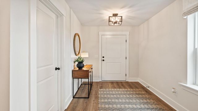 4633 Forest Hills Drive 903, North Charleston, SC 29418