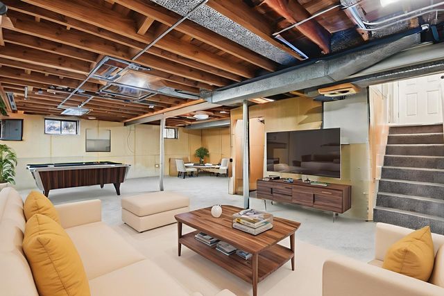 549 51ST Avenue, Bellwood, IL 60104