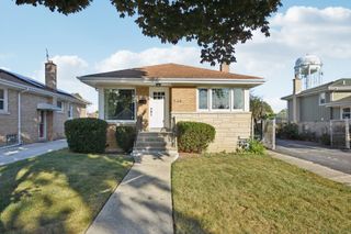 549 51ST Avenue, Bellwood, IL 60104