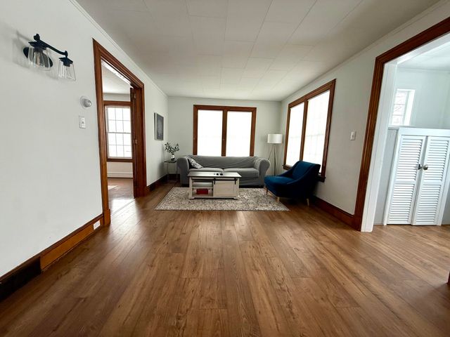 17 Pierpont Avenue, Malone, NY 12953