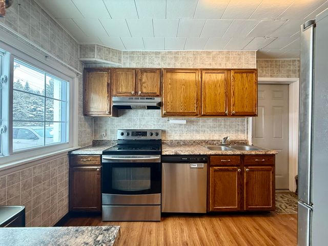 17 Pierpont Avenue, Malone, NY 12953