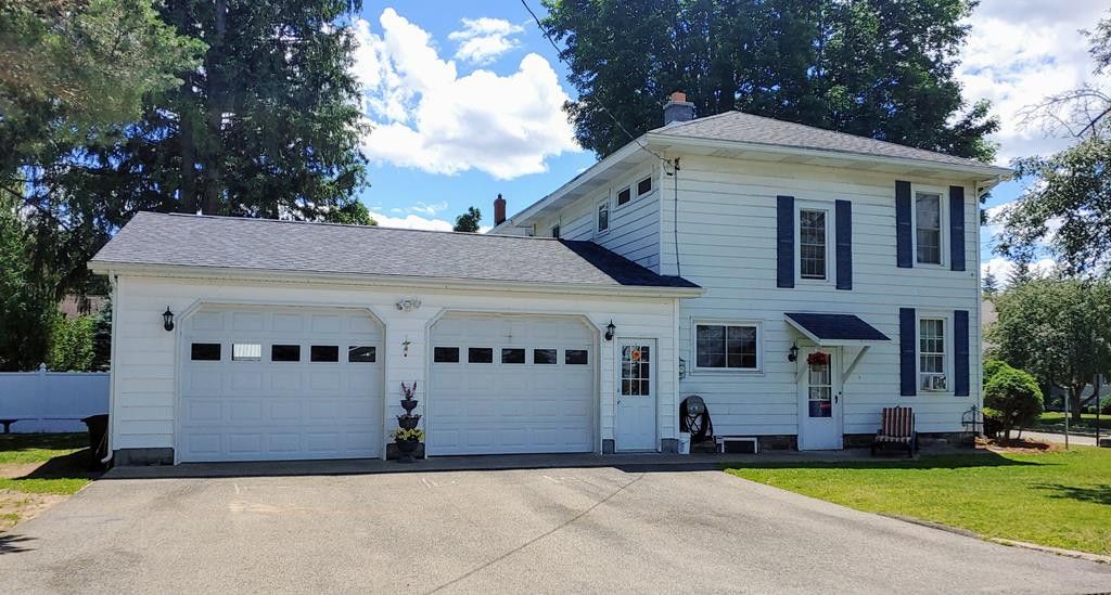 17 Pierpont Avenue, Malone, NY 12953