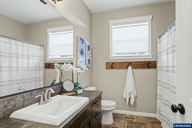 5435 NE Nestucca Av, Albany, OR 97321