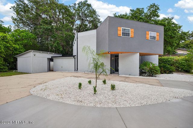 6861 TAMRA Lane, Jacksonville, FL 32216