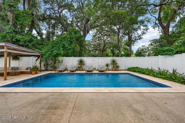 6861 TAMRA Lane, Jacksonville, FL 32216
