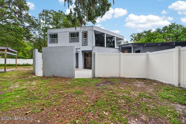 6861 TAMRA Lane, Jacksonville, FL 32216