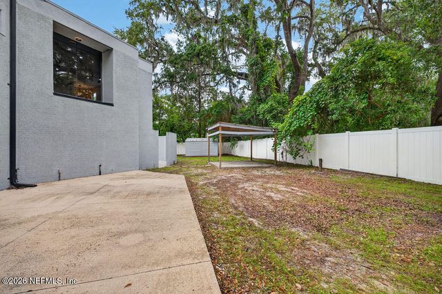 6861 TAMRA Lane, Jacksonville, FL 32216