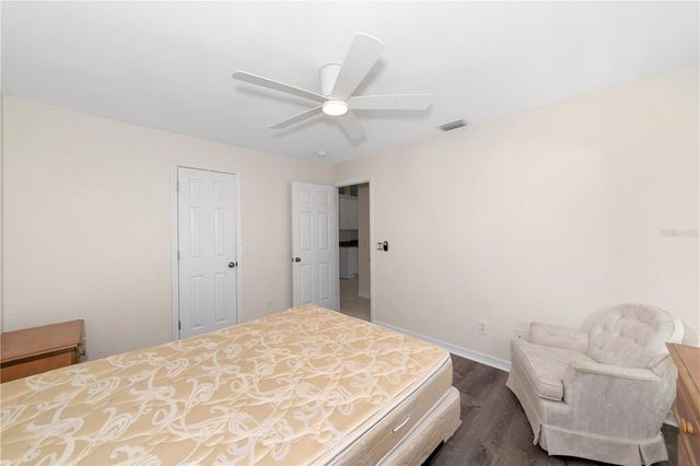 1401 HEDGEWOOD CIRCLE, North Port, FL 34288