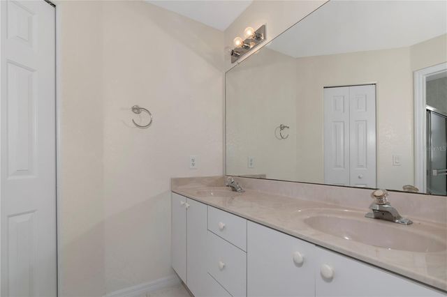 1401 HEDGEWOOD CIRCLE, North Port, FL 34288