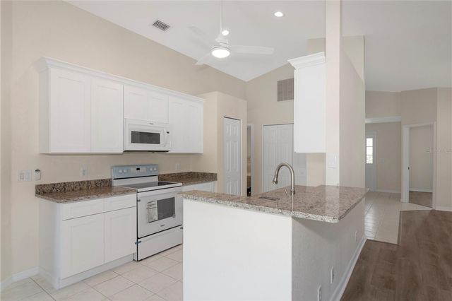 1401 HEDGEWOOD CIRCLE, North Port, FL 34288