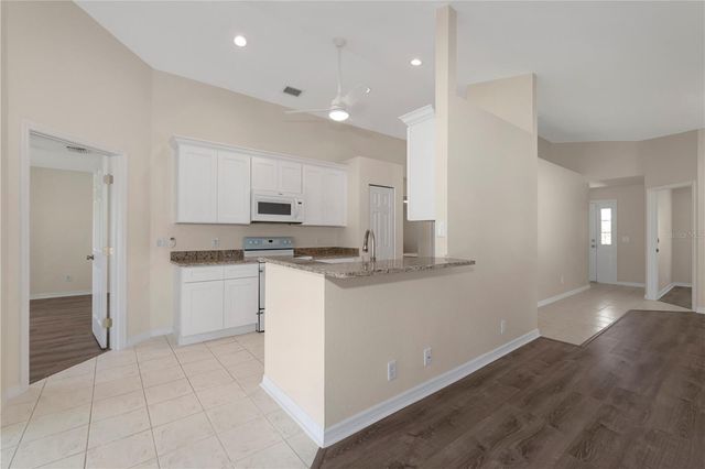 1401 HEDGEWOOD CIRCLE, North Port, FL 34288