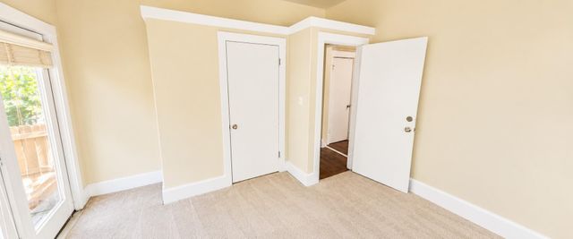 1006 W 22nd ST, Austin, TX 78705