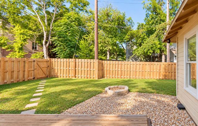 1006 W 22nd ST, Austin, TX 78705