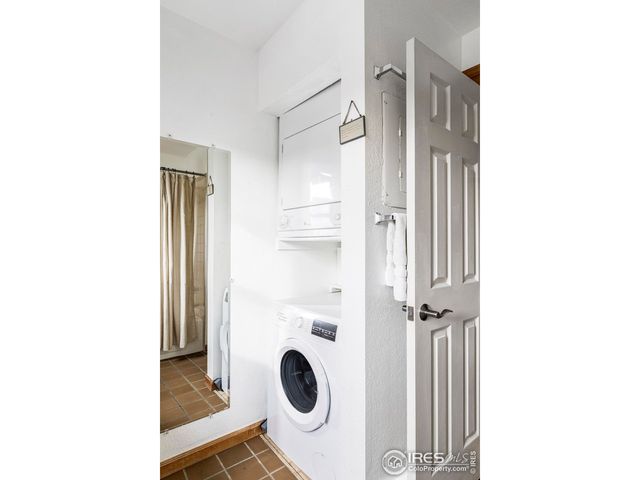 1430 18th St 13, Boulder, CO 80302