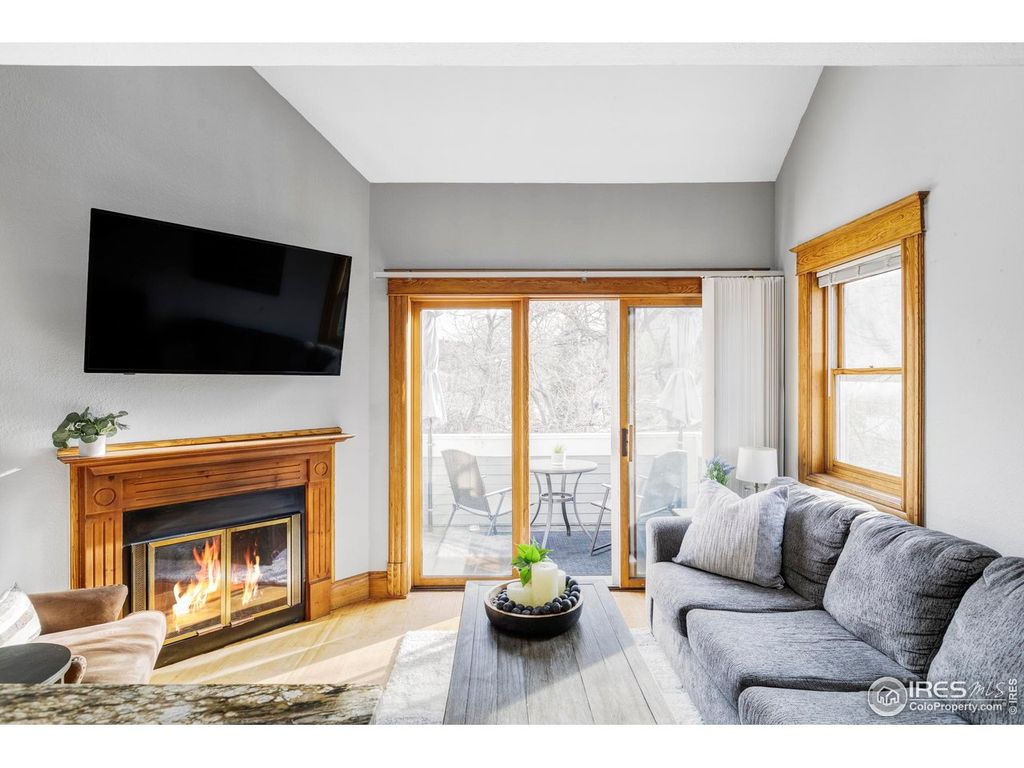 1430 18th St 13, Boulder, CO 80302