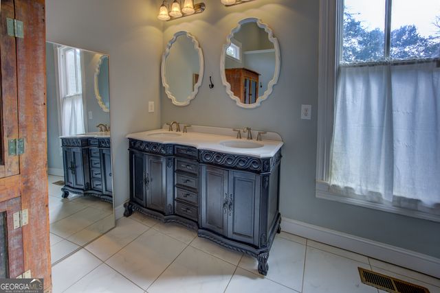 88 College Street, Mcdonough, GA 30253