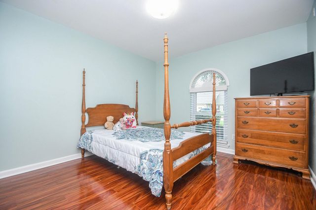 13819 Ivymount Drive, Sugar Land, TX 77498