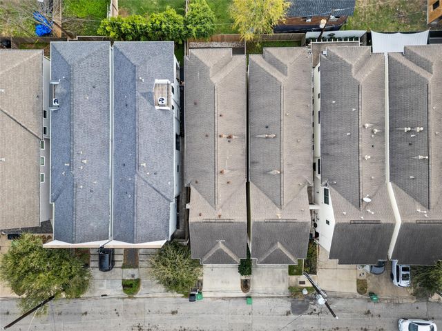 4409 Schuler Street A, Houston, TX 77007