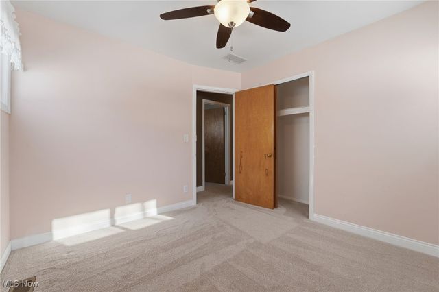 8496 Grenway Drive, Mentor, OH 44060