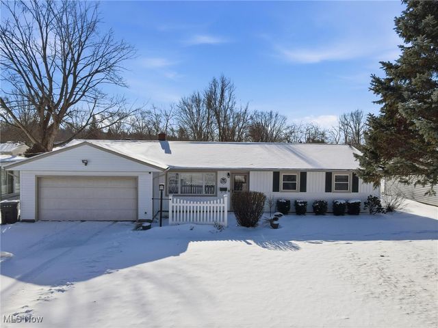8496 Grenway Drive, Mentor, OH 44060
