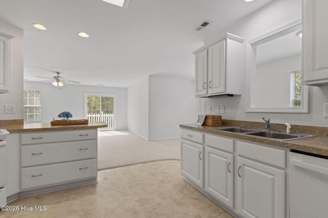 906 Meadowbrook S Unit 906, Swansboro, NC 28584