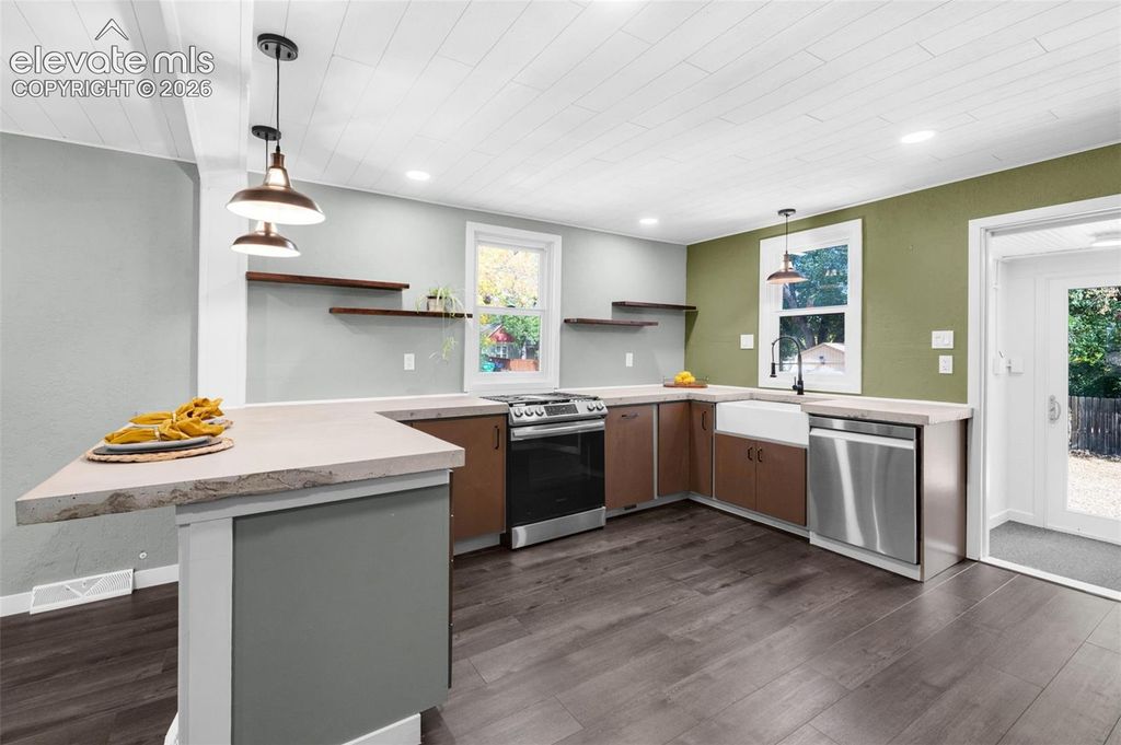 231 N Chestnut Street, Colorado Springs, CO 80905 — photo 4