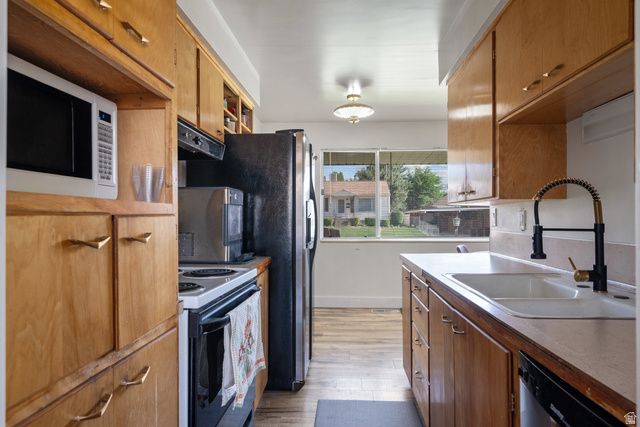 1185 E HILLCREST DR, Springville, UT 84663