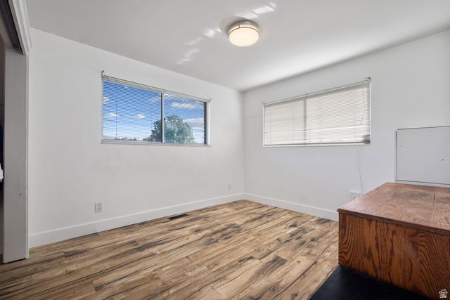 1185 E HILLCREST DR, Springville, UT 84663