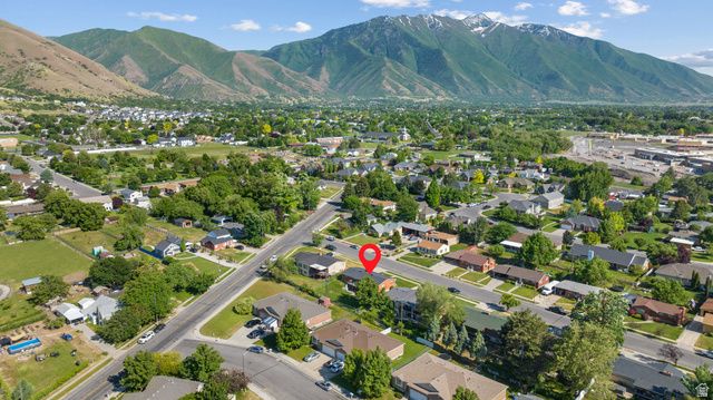 1185 E HILLCREST DR, Springville, UT 84663