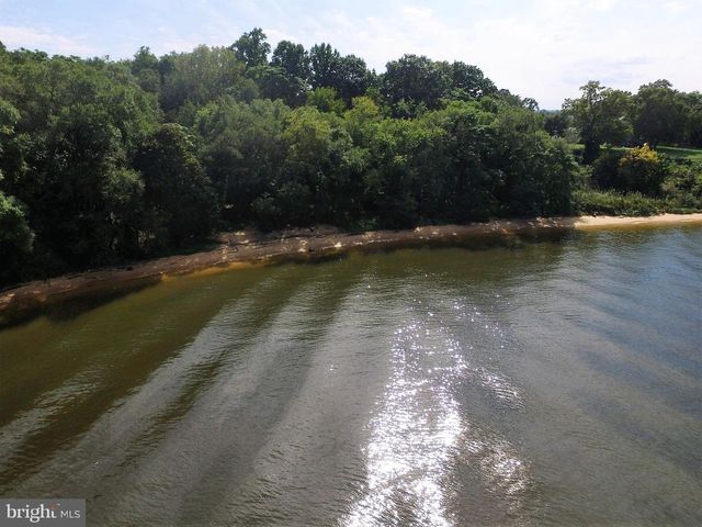 151 RIVIERA DR, Pasadena, MD 21122