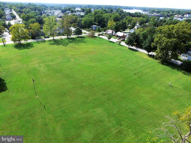 151 RIVIERA DR, Pasadena, MD 21122