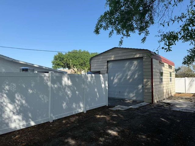 4115 W COMANCHE AVENUE, Tampa, FL 33614