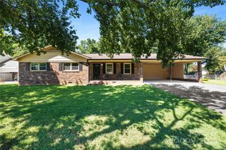168 Mooreland Road, Mooresville, NC 28117