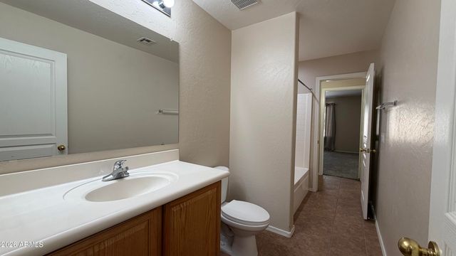 3905 E CLOUDBURST Drive, Gilbert, AZ 85297