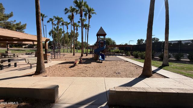 3905 E CLOUDBURST Drive, Gilbert, AZ 85297