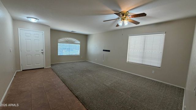 3905 E CLOUDBURST Drive, Gilbert, AZ 85297