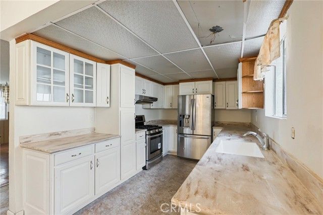 22719 Gulf Avenue, Carson, CA 90745