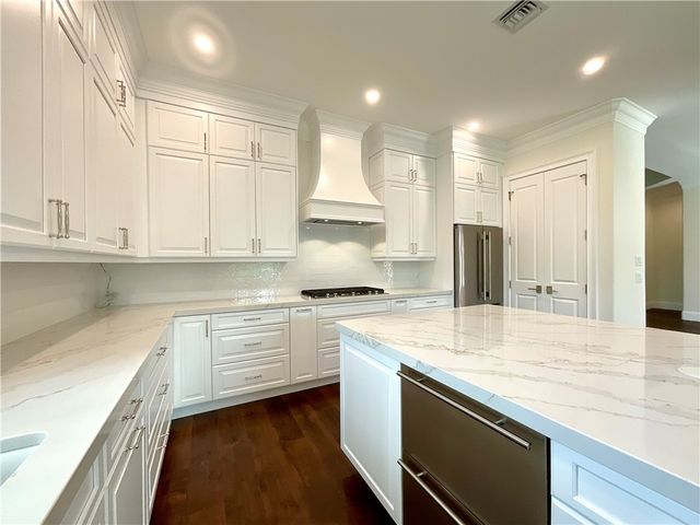 4605 Saint James Avenue, Vero Beach, FL 32967